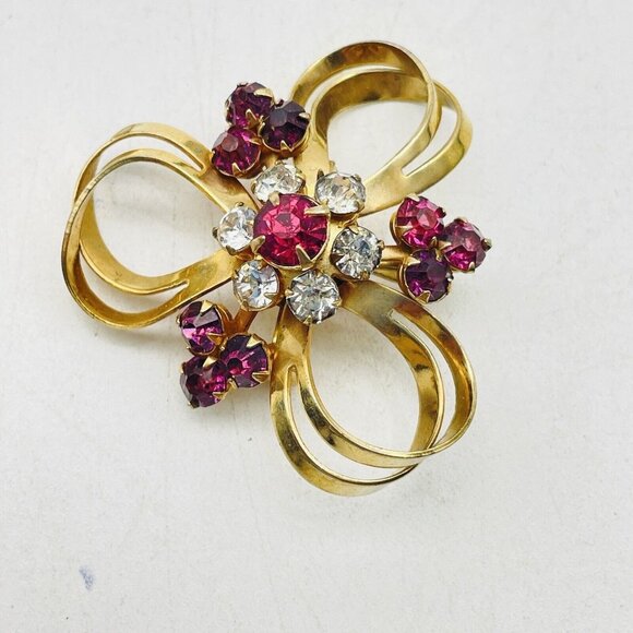 Cloverleaf Ribbon Pin Gold Tone Pink Clear Rhinestone Accents Nature Garden Tree - Picture 2 of 6